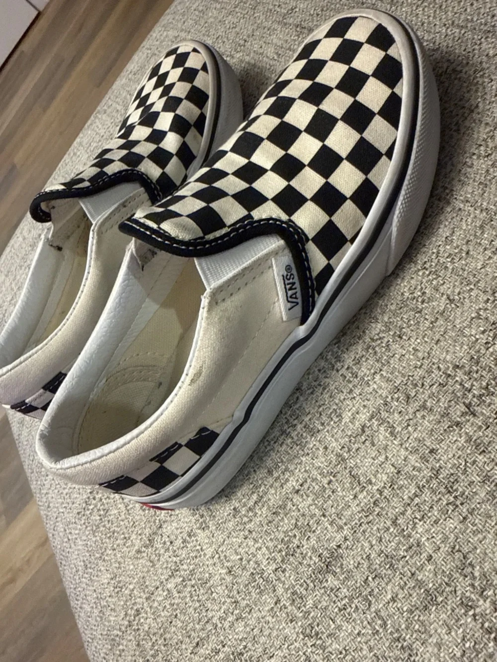 2 pairs of classic checkered VANS